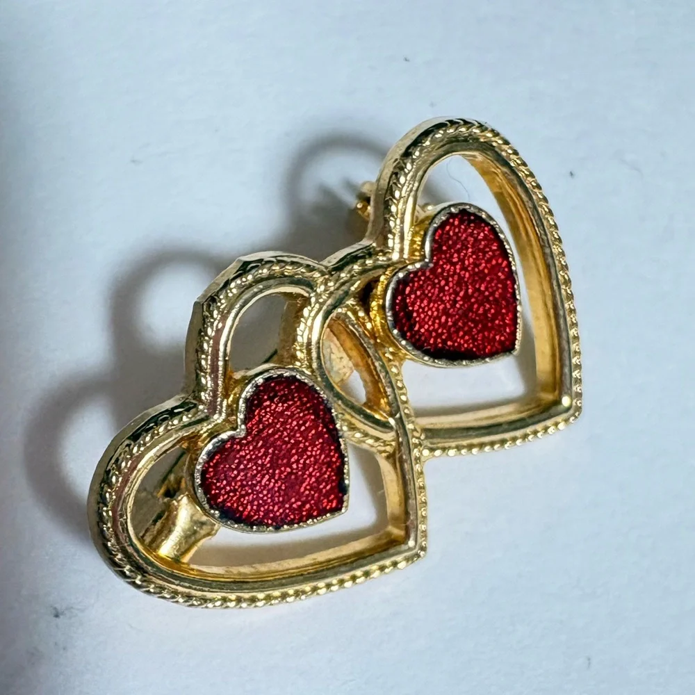 N/A charming gold
